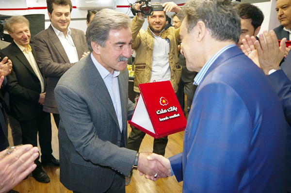 افتتاح صندوق امانات الکترونیک بانک ملت استان خراسان رضوی با حضور مدیرعامل