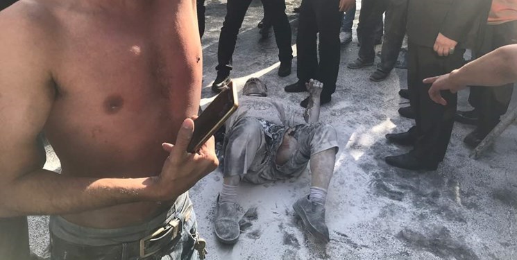 خودسوزی مردی میانسال روبروی شهرداری تهران+عکس خودسوزی مردی میانسال روبروی شهرداری تهران+عکس