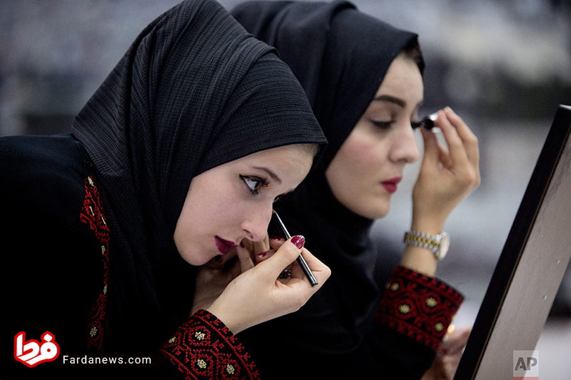 وشش و آرایش متفاوت عروسان یک جشن +عکس