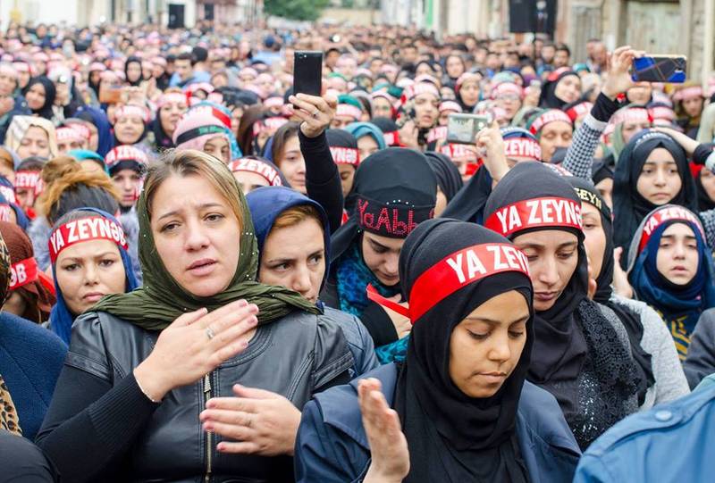 عزاداری برای امام حسین برای کودکان مناسب نیست! عزاداری برای امام حسین برای کودکان مناسب نیست!