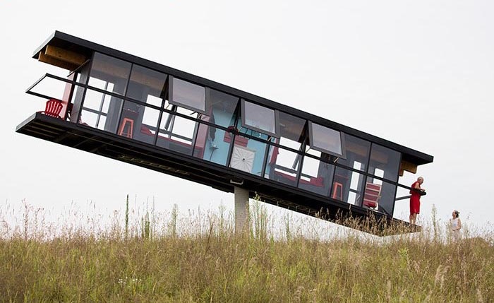 تصاویری از یک خانه متفاوت تصاویری از یک خانه متفاوت