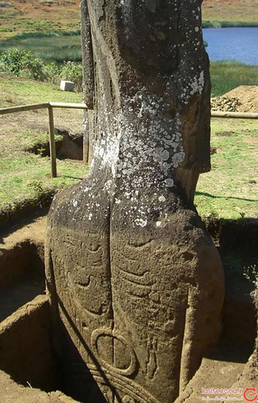 نیمی از مجسمههای سر معروف شیلی، زیر زمین بوده است نیمی از مجسمههای سر معروف شیلی، زیر زمین بوده است