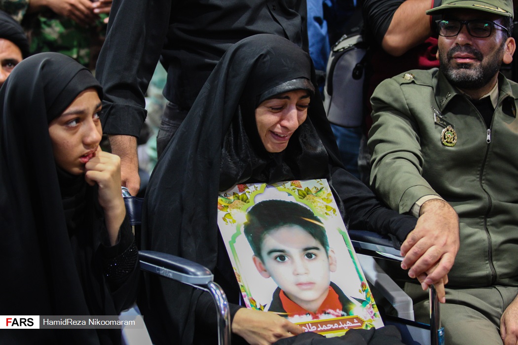 تشییع پیکر شهید محمدطاها اقدامی انجام شد تشییع پیکر شهید محمدطاها اقدامی انجام شد