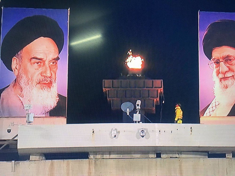 مشعل آزادی پس از ۴۰ سال روشن شد