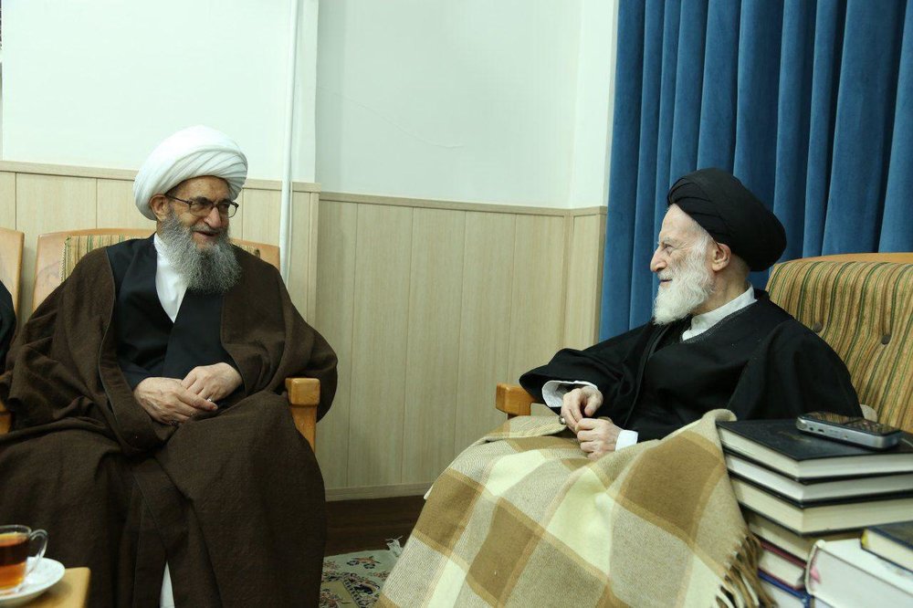 تصویر/ دیدار ایت الله جوادی آملی با ایت الله شبیری زنجانی