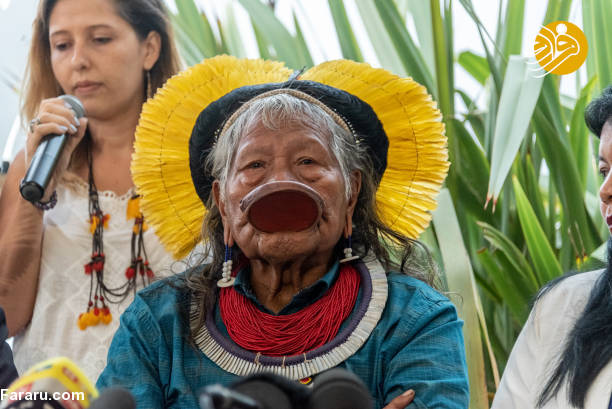 وقتی روحانی با یک رهبر سرخپوست اشتباه گرفته شد+عکس وقتی روحانی با یک رهبر سرخپوست اشتباه گرفته شد+عکس