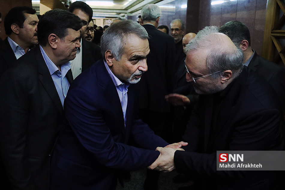 عکس/ حسین فریدون ظاهر شد